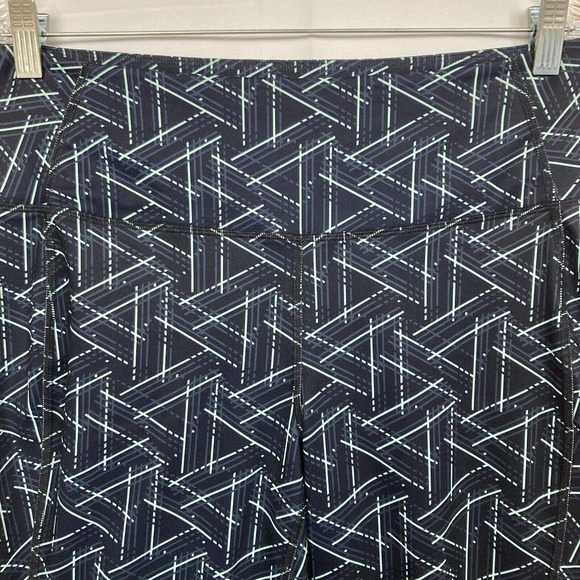 LL Bean Leggings Womens Sz LP Navy Geometric Patterned Stretch Comfort Ankle - Picture 3 of 10